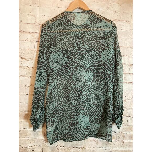Hoss Intropia Top Womens 38 Medium Teal Green Animal Print Semi Sheer Ruffles - Picture 11 of 13